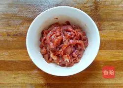 Illustration of Yangzhou dry shredded fried pork shreds 6