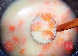 Illustration of how to make nourishing carrot and millet soup 9