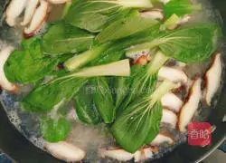 Illustration of how to make snail noodles and noodles 5