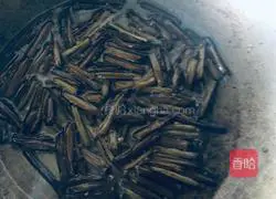 Illustration of how to make scallion oil noodles 6