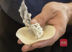 Italian innovative dishes | Illustration of how to make pan-fried ravioli 2