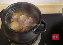 Illustration of how to make Angelica Hen Soup 2