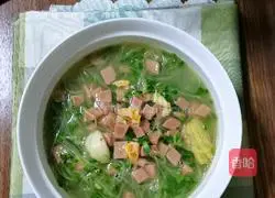 Illustration of how to make radish seedlings in soup 7