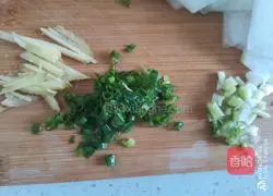 Winter Melon Lean Meat Soup Recipe Illustration 6