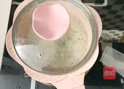 Complementary food for babies over one week old: Recipe for making shredded chicken and vegetable noodles 6