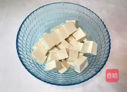 Illustration of how to make shrimp and tofu soup 5