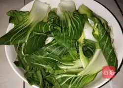 Qianyi Egg Vegetable Germ Noodles Recipe Illustration 2