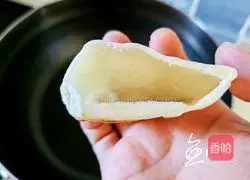 Dumpling skin pocket cake Practice illustration 11