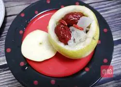 Fruit creative dish#Tremella and snow pear cup recipe illustration 5