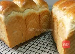 Illustration of how to make Chinese whole wheat toast 9