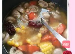 Illustration of how to make pork ribs and corn soup 6