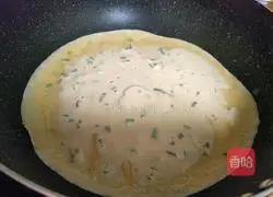 Illustration of how to make egg and green onion cake 7