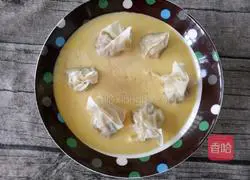 Illustration of how to make egg-filled wontons 7