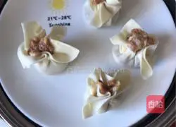Illustration of how to steam fresh meat and shaomai 7