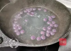 Illustration of how to make glutinous rice and purple sweet potato ball soup 7