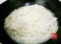 Illustration of home-cooked cold noodles 2
