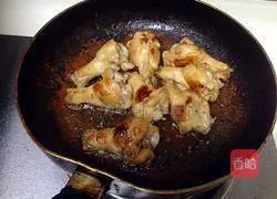 Illustration of how to make crispy chicken legs 9