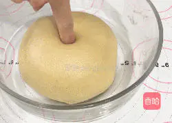 Illustration of how to make garland bread 4