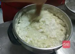 Illustration of how to make fried cake 2