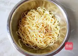 Illustration of how to make cold noodles 5