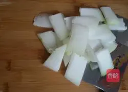 Illustration of how to make fried winter melon and shrimps 1