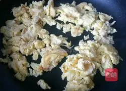 Eggs Illustration of how to make noodles with soy sauce 3