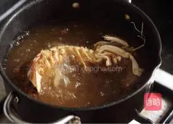 Illustration of how to make salt and pepper shrimp 4