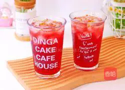 Illustration of making sour plum soup 12