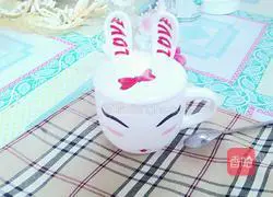 Illustration of how to make grapefruit honey tea 3