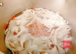 Illustration of how to make mushroom and tofu soup 8