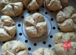 Illustration of how to make brown sugar and jujube steamed buns 19