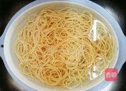  Illustration of how to make shrimp pasta 4