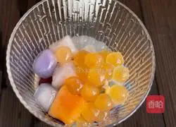 Illustration of how to make taro balls with milk 5