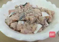 Illustration of how to make Longli fish tofu soup 3