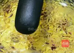 Illustration of making corn cake 10