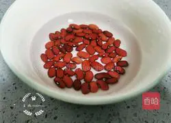Lotus seed, lily and red bean soup recipe 2