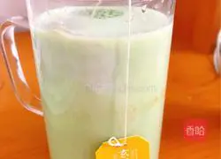 Illustration of how to make matcha brown rice drink 6