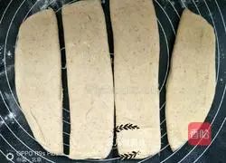 Illustration of how to make red date braided toast bread 11