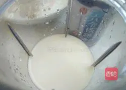 Illustration of how to make black sesame and walnut milk 6