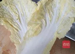 Illustration of how to make egg noodles with mushrooms, chicken and cabbage 3