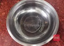 Illustration of how to make white flour cake 7