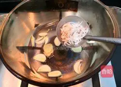 Illustration of how to make shrimp tomato noodles 7