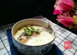 Illustration of how to make crucian carp tofu soup 12