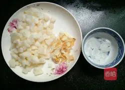 Lily Pear Soup Recipe Illustration 2