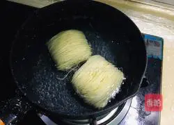 Illustration of Beef Bamboo Noodles 3