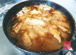 Illustration of how to make Coke-roasted chicken wings 4