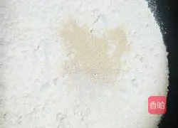 Illustration of how to make three fresh buns without failure 1