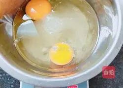 Egg pancakes (in response to friends) Illustration of how to send an original score) 3