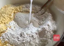 For cornmeal steamed buns Practice illustration 3