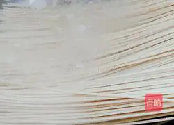 Illustration of how to make mushroom and egg noodles 6